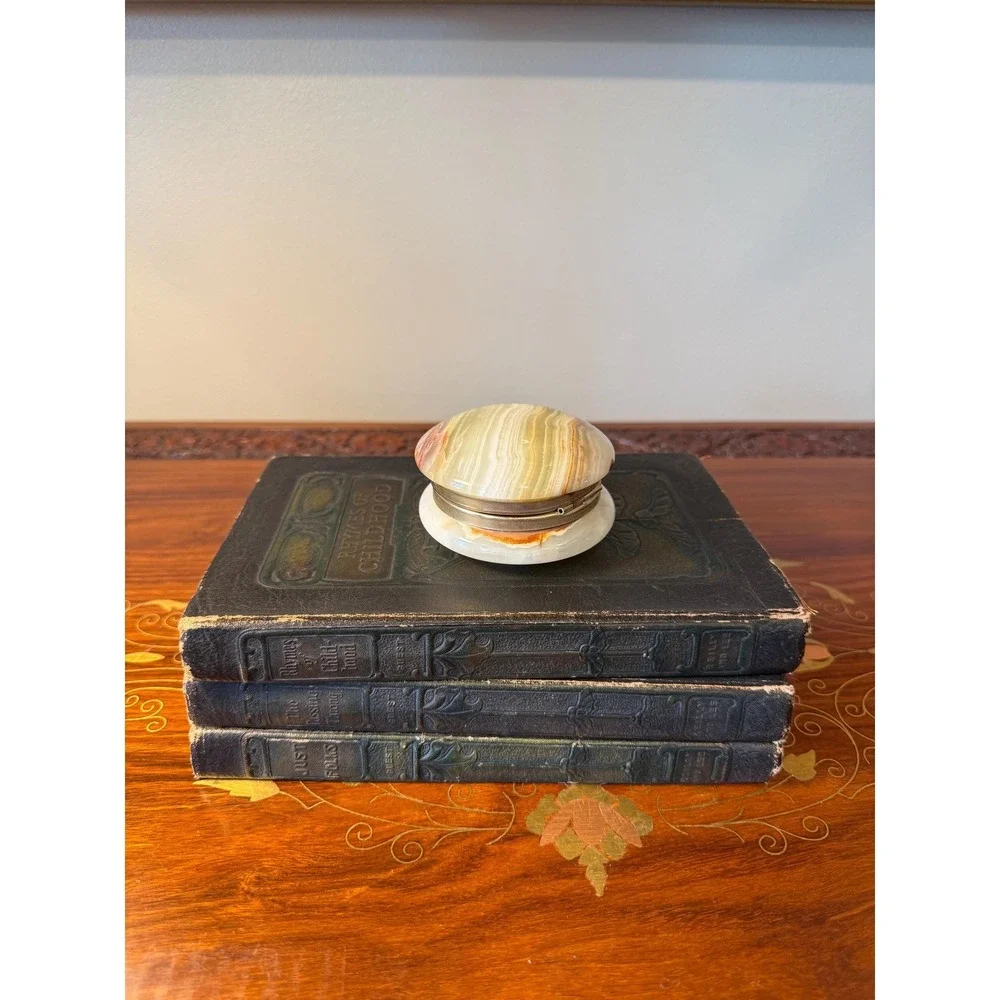 Vintage‎ Onyx Jewelry Box - Small Round Stone Trinket Box